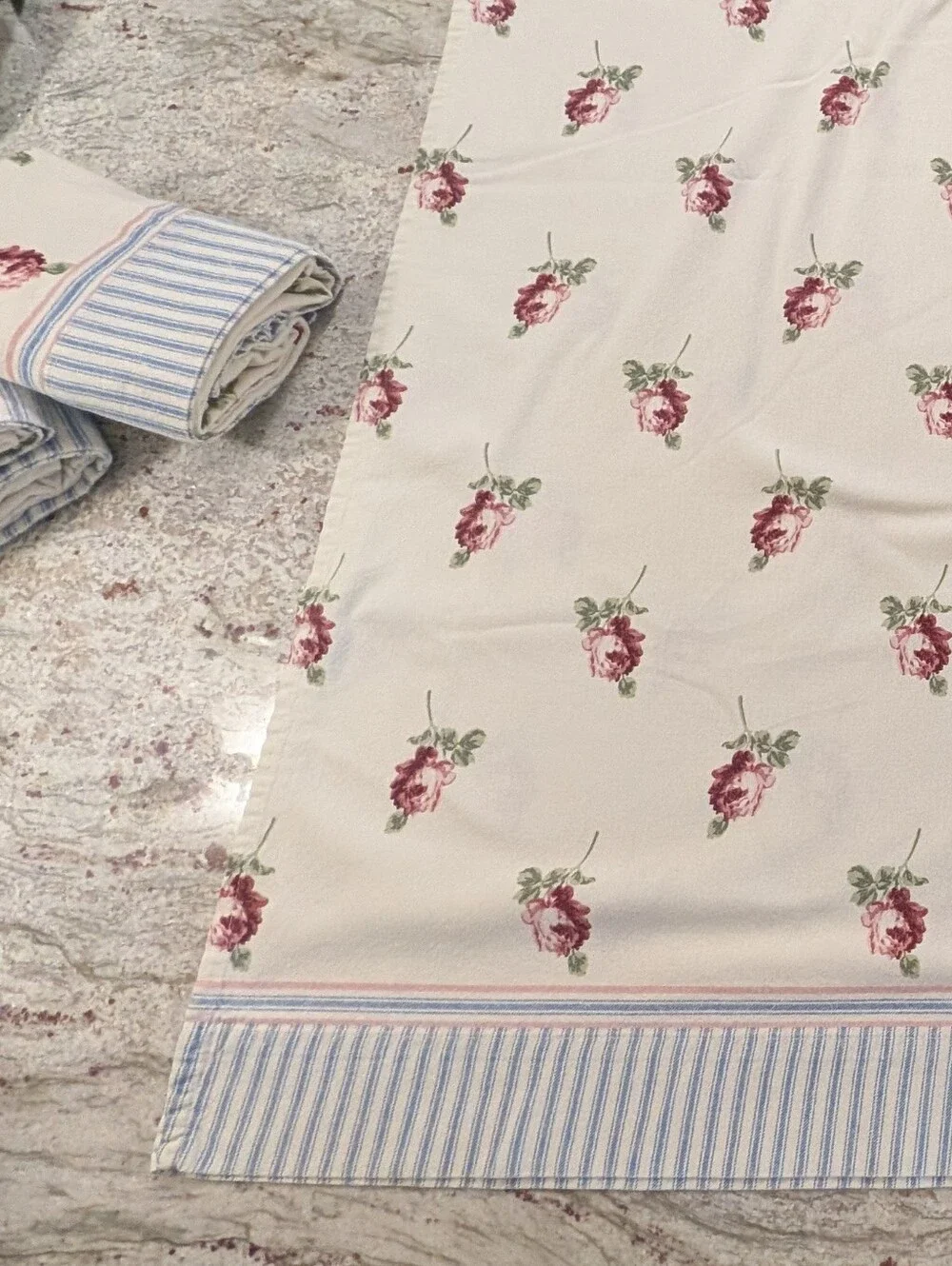 Vintage Flannel Flat Sheet & 2 Pillowcases Red Roses Ivory Shabby Chic JCP 3 Pcs
